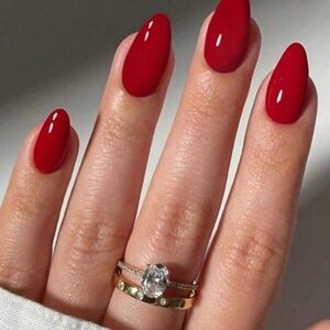 Red Oval Press-On Nails